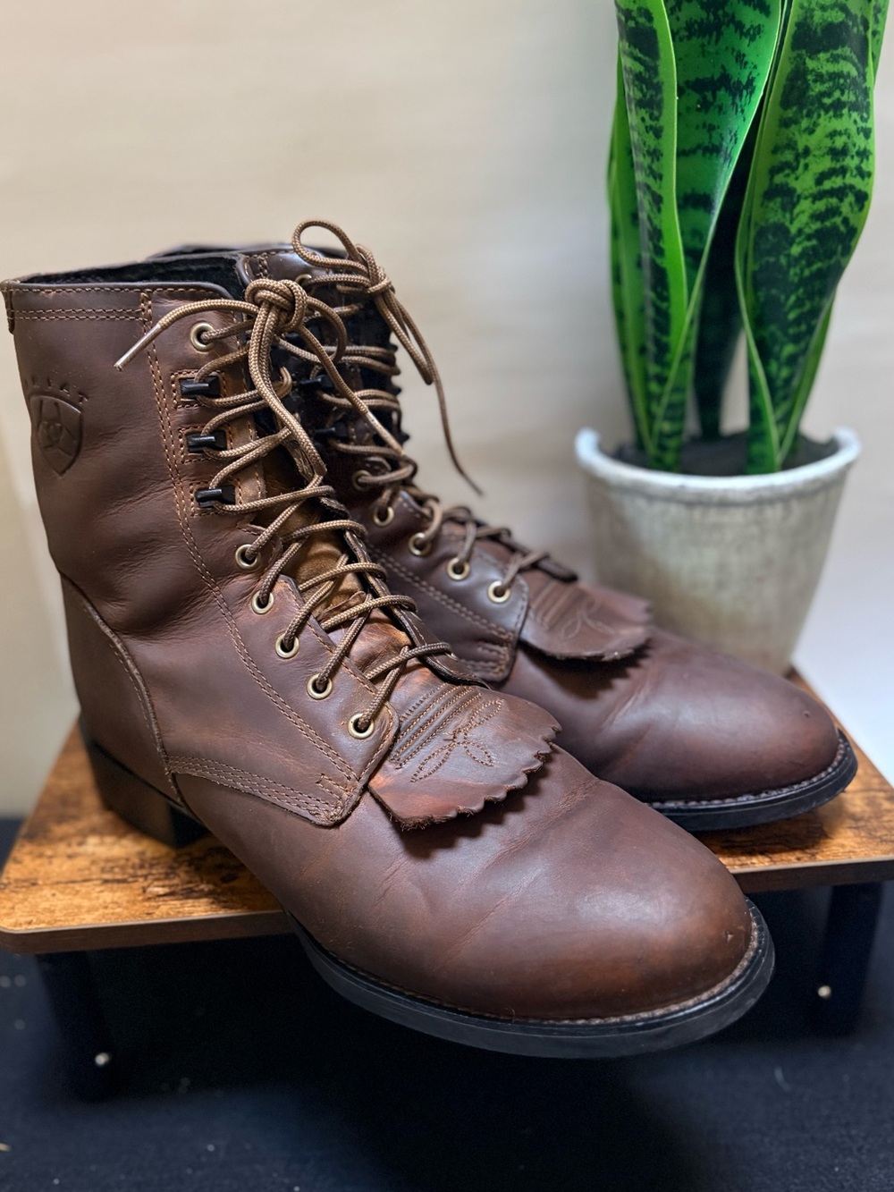 Ariat | "Heritage Lacer Roper" Mens Ankle Kiltie Lace-Up Leather Boot - 10EE (W)